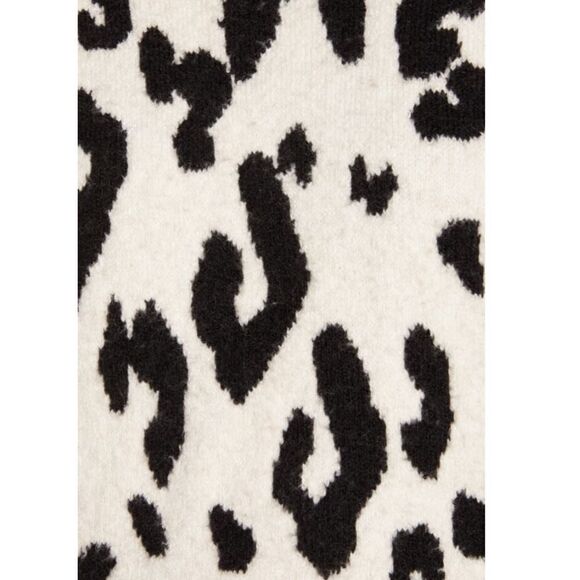 Nwot Something Navy leopard crewneck sweater - Picture 6 of 10